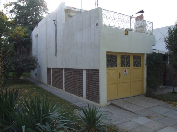 Casa tipo Duplex en Alquiler en Barrio 12 de Septiembre, Cipolletti, Rio Negro